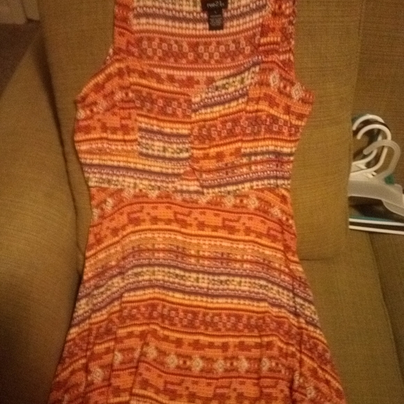 Dress - Picture 2 of 2